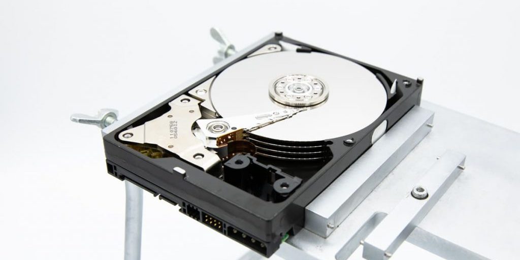 Sərt disk fırlanmır